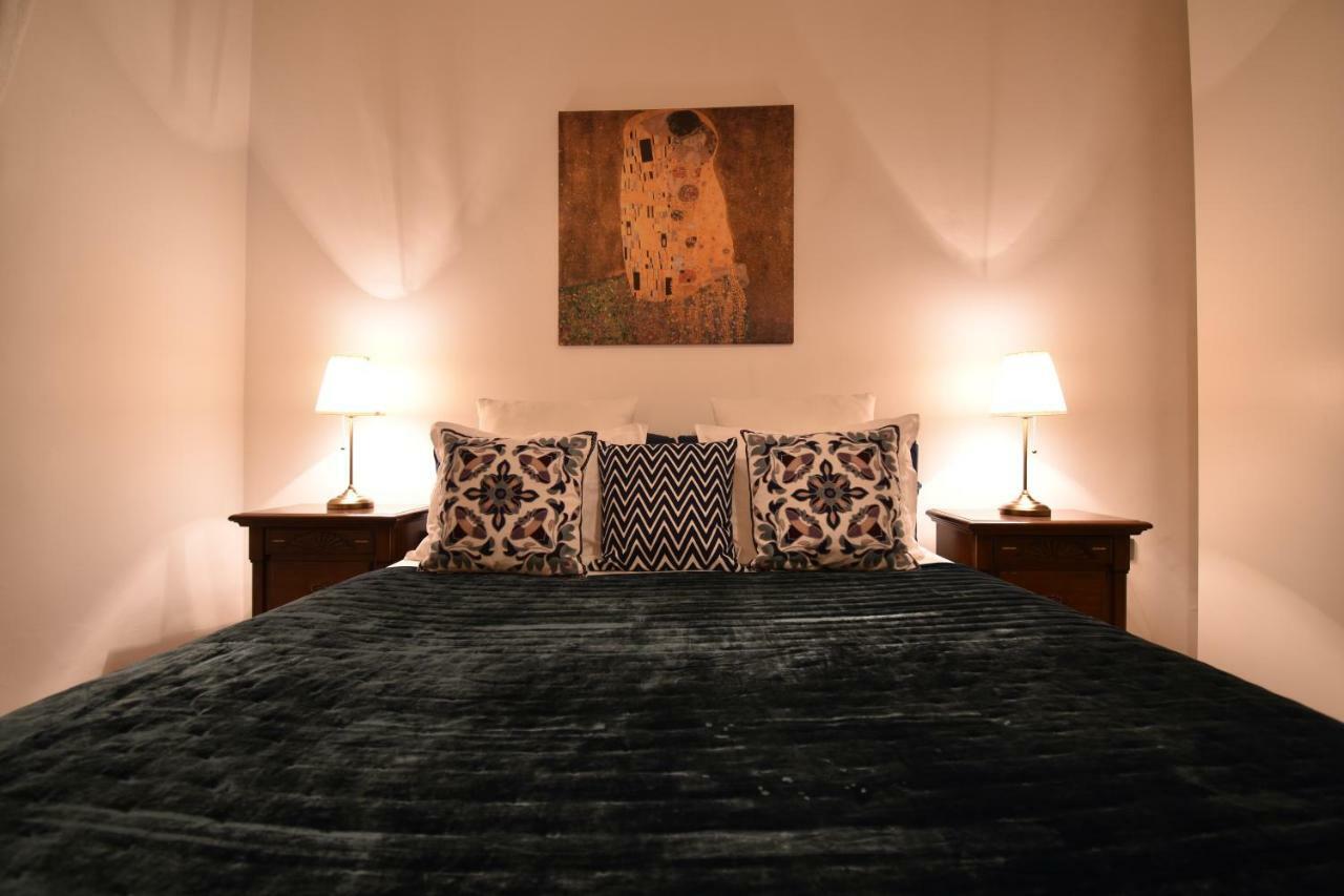 Cozy Flat By The Astronomical Clock Apartamento Praga
