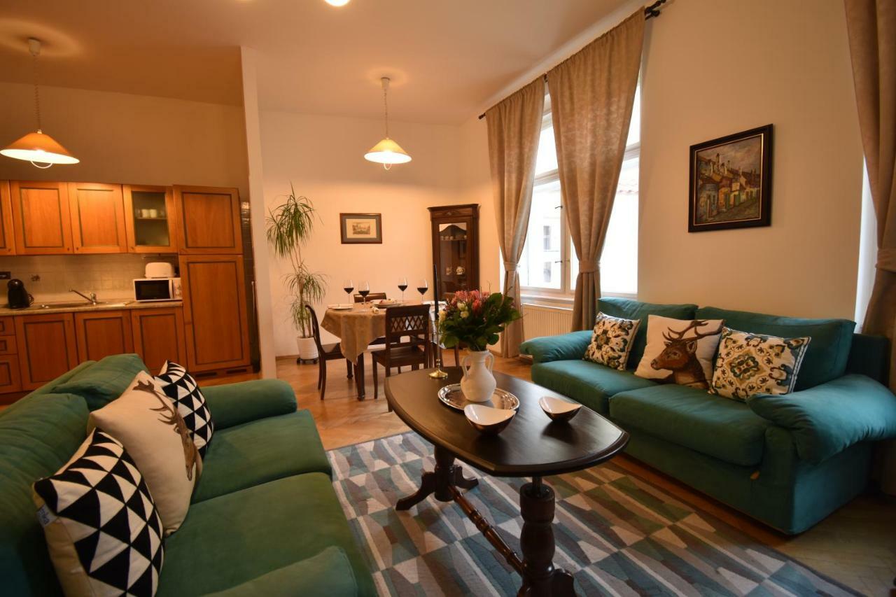 Cozy Flat By The Astronomical Clock Apartamento