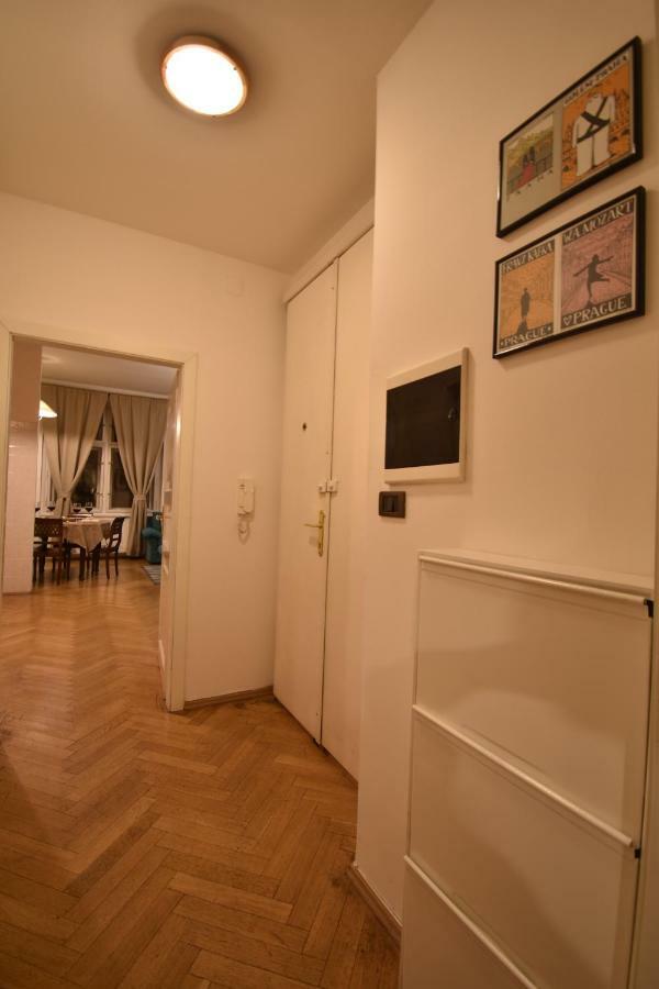 Cozy Flat By The Astronomical Clock Apartamento